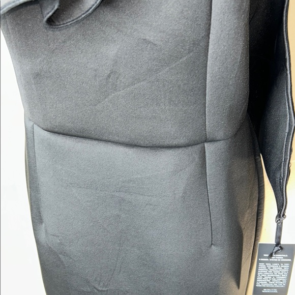 Nikki Lund Elegant Black One-Shoulder Dress - Picture 13 of 16